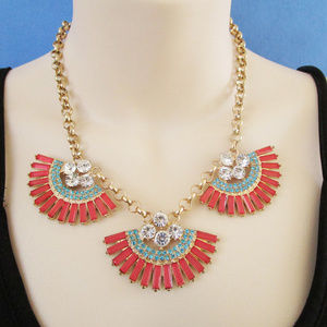 Fan Statement Necklace
